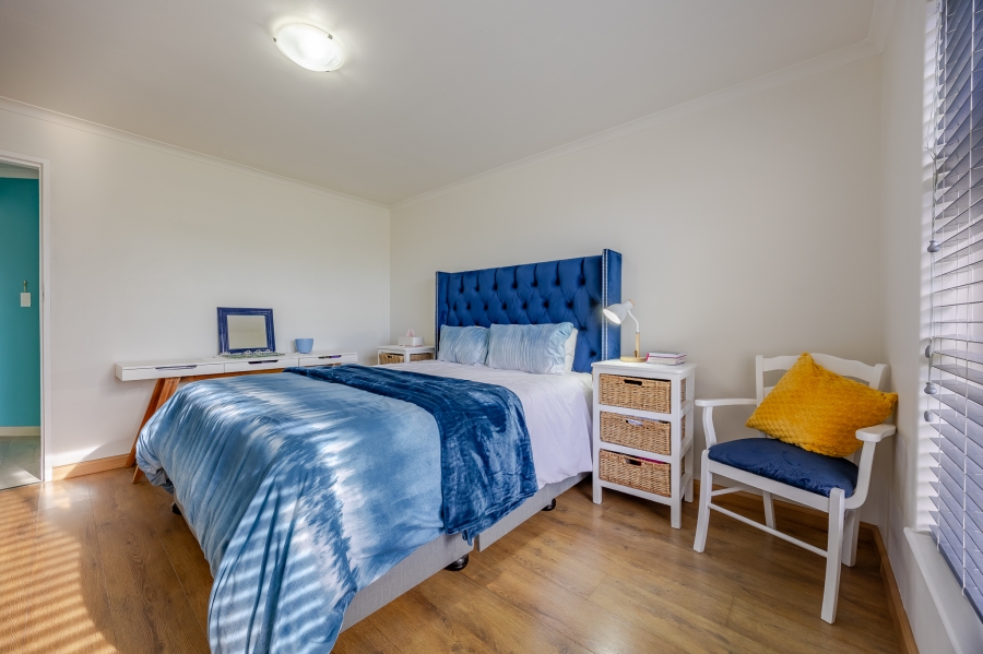 2 Bedroom Property for Sale in Lakeside Western Cape